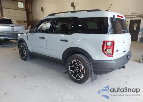 2021 Ford Bronco Sport Big Bend z USA, uszkodzony, nr VIN 3FMCR9B6XMRA12697